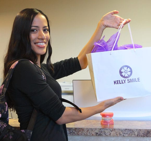 Kelly Smile Packet